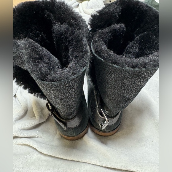 Matt Bernson Black Winter Boots with Fur Lining - Picture 7 of 12